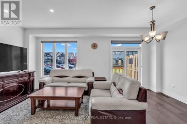 745 CHELTON ROAD London South (South U) Ontario photo 20