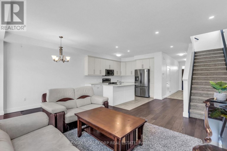 745 CHELTON ROAD, London South (South U), Ontario, N6M0A2