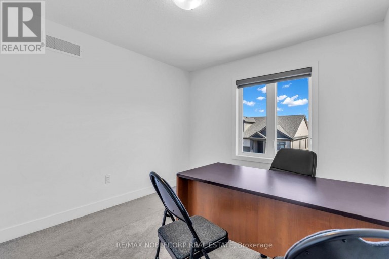 745 CHELTON ROAD, London South (South U), Ontario, N6M0A2