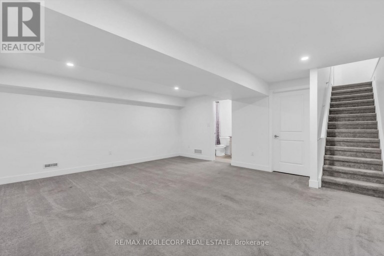 745 CHELTON ROAD, London South (South U), Ontario, N6M0A2
