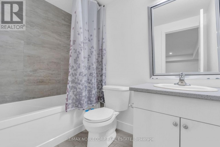 745 CHELTON ROAD, London South (South U), Ontario, N6M0A2