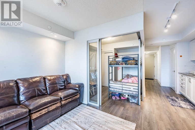 222 - 20 MEADOWGLEN PLACE, Toronto (Woburn), Ontario, M1G0A9