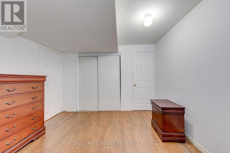 BSMT - 7197 TERRAGAR BOULEVARD, Mississauga (Lisgar), Ontario, L5N7L9