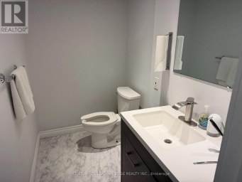 120 WILLOWDALE AVENUE Toronto (Willowdale East) Ontario photo 4