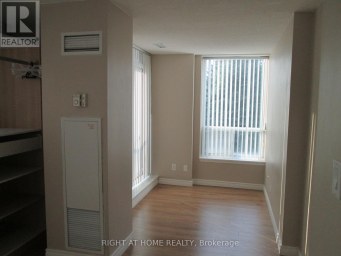 111 - 233 BEECROFT ROAD Toronto (Willowdale West) Ontario photo 12