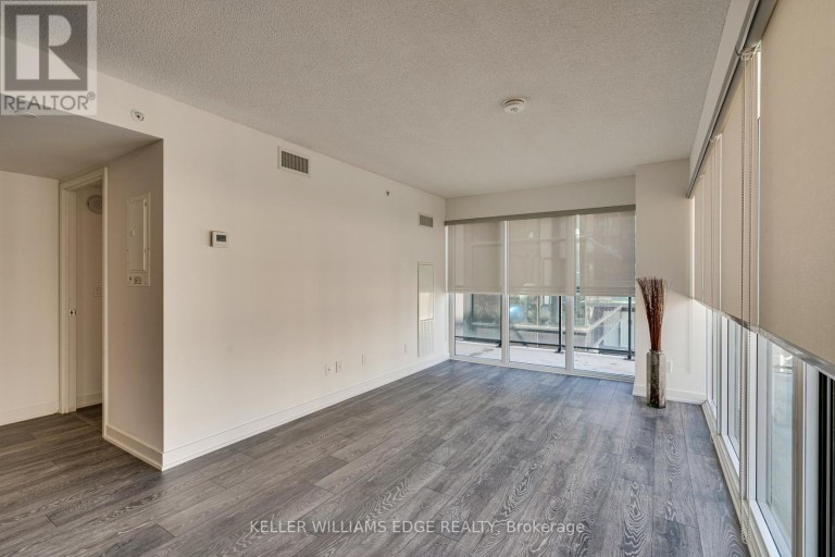 B323 - 1119 COOKE BOULEVARD, Burlington (LaSalle), Ontario, L7Y0C7
