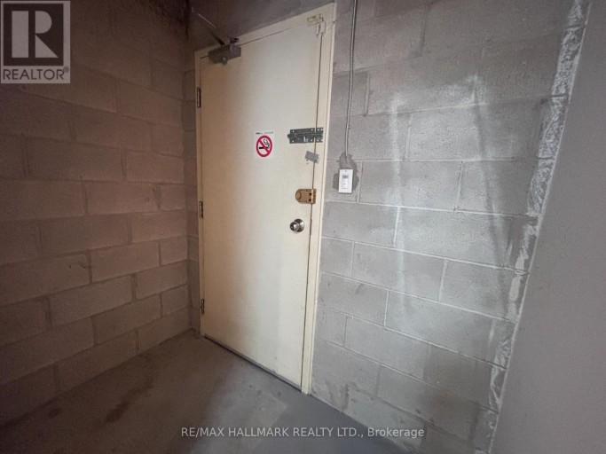 G61 - 8 GLEN WATFORD DRIVE, Toronto (Agincourt South-Malvern West), Ontario, M1S2C1