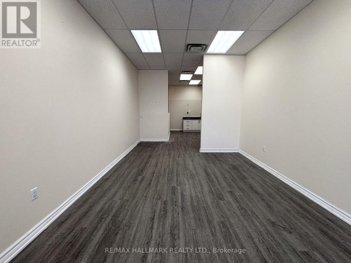 G61 - 8 GLEN WATFORD DRIVE, Toronto (Agincourt South-Malvern West), Ontario, M1S2C1