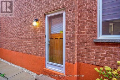 104 CABINET CRESCENT Vaughan (West Woodbridge) Ontario photo 16