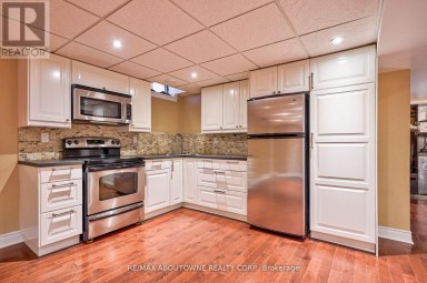 104 CABINET CRESCENT Vaughan (West Woodbridge) Ontario photo 4