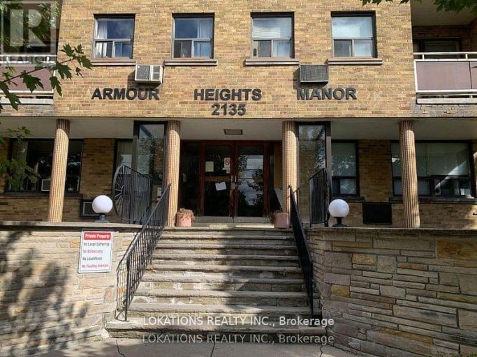 205 - 2135 AVENUE ROAD, Toronto (Bedford Park-Nortown), Ontario, M5M3M6