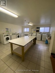 205 - 2135 AVENUE ROAD Toronto (Bedford Park-Nortown) Ontario photo 3