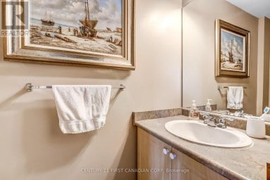 2200 BLACKWATER ROAD London North (North B) Ontario photo 30