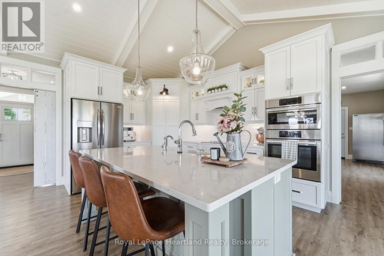 5434 7TH LINE, Minto, Ontario, N0G1Z0
