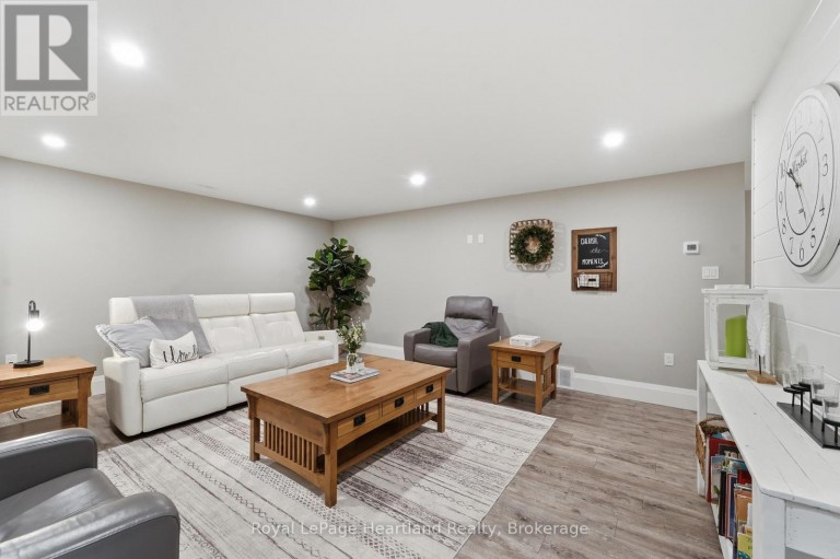 5434 7TH LINE, Minto, Ontario, N0G1Z0