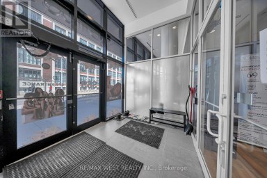 1 - 1 VICTORIA STREET S Kitchener Ontario photo 4