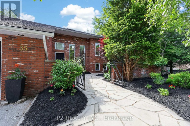 35 JODIES LANE, Springwater (Midhurst), Ontario, L0L1X1
