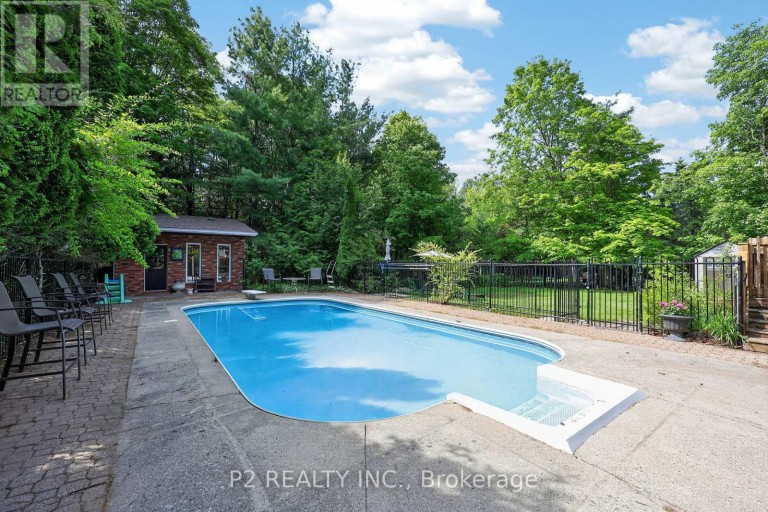 35 JODIES LANE, Springwater (Midhurst), Ontario, L0L1X1