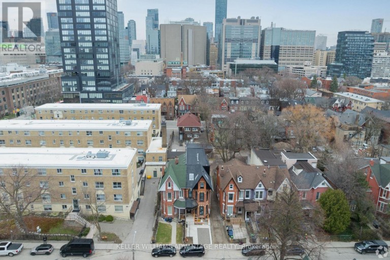 3 - 23 ROSS STREET, Toronto (Kensington-Chinatown), Ontario, M5T1Z8