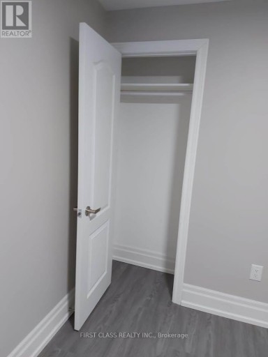 15 DONALD POWELL CRESCENT, Clarington (Newcastle), Ontario, L1B0K8