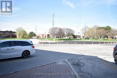6 - 15 CONNIE CRESCENT Vaughan (Concord) Ontario photo 7