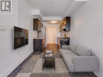 MAIN/LOWER - 59 CREEKBANK ROAD Toronto (Rustic) Ontario photo 1