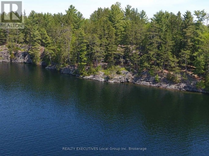 758 ISLAND, Temagami, Ontario, P0H2H0