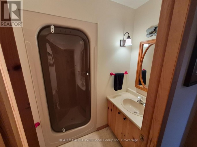 758 ISLAND, Temagami, Ontario, P0H2H0