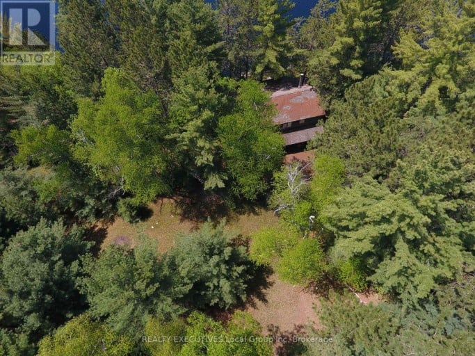 758 ISLAND, Temagami, Ontario, P0H2H0