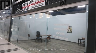 257 - 7250 KEELE STREET Vaughan (Concord) Ontario photo 2