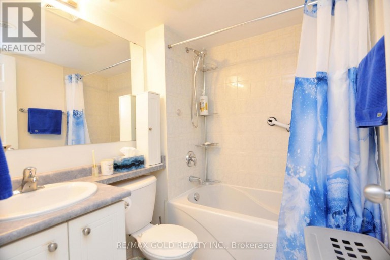 26 - 671A WARDEN AVENUE, Toronto (Clairlea-Birchmount), Ontario, M1L0G3