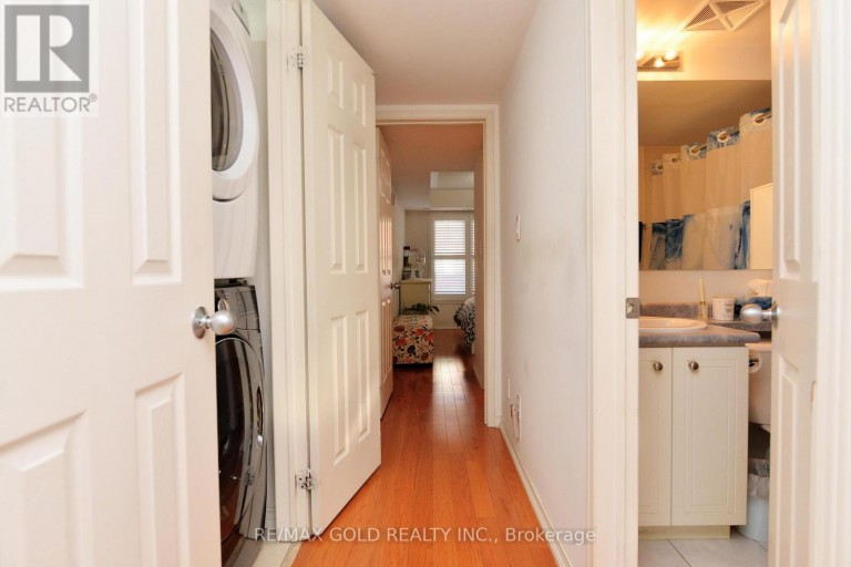 26 - 671A WARDEN AVENUE, Toronto (Clairlea-Birchmount), Ontario, M1L0G3