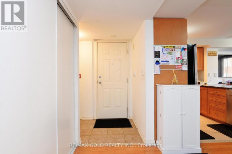 26 - 671A WARDEN AVENUE, Toronto (Clairlea-Birchmount), Ontario, M1L0G3