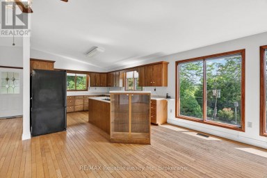 3396 PERTH ROAD 130 Perth South (Downie) Ontario photo 14