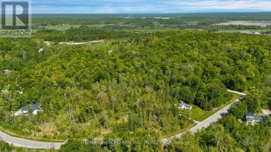 39 MEADOWS AVENUE Tay Ontario photo 4