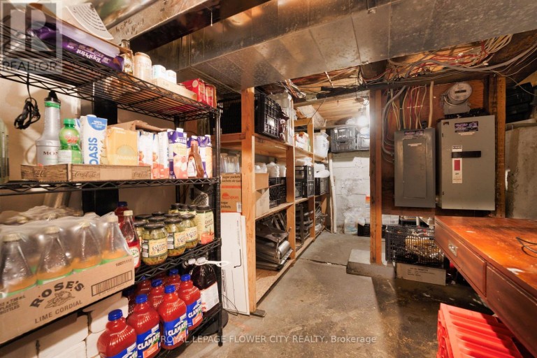 49 MARY STREET, Barrie (City Centre), Ontario, L4N1T2