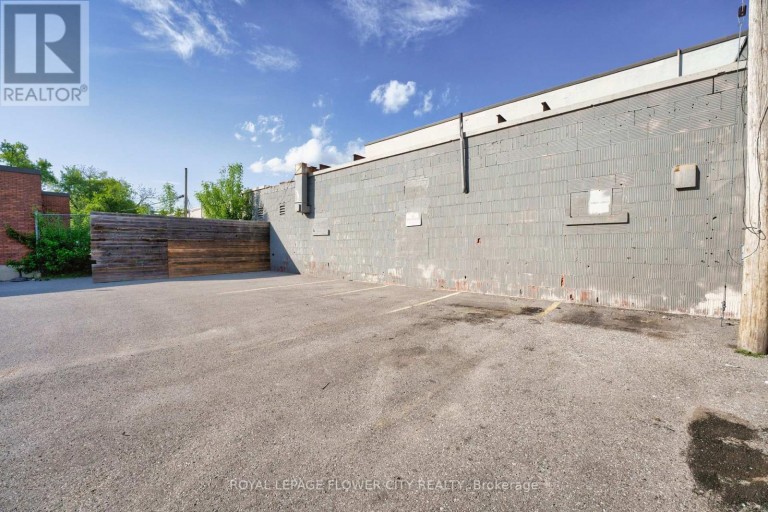 49 MARY STREET, Barrie (City Centre), Ontario, L4N1T2