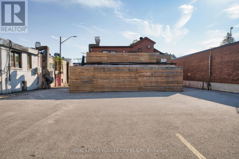 49 MARY STREET, Barrie (City Centre), Ontario, L4N1T2