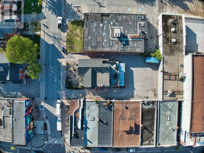 49 MARY STREET, Barrie (City Centre), Ontario, L4N1T2