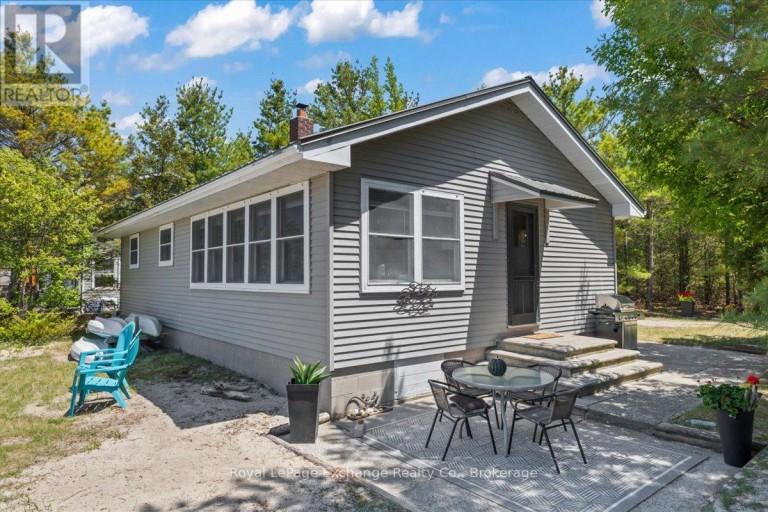 378 6 CONCESSION W, Huron-Kinloss, Ontario, N2Z2X7