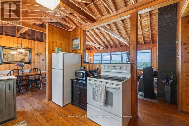 378 6 CONCESSION W, Huron-Kinloss, Ontario, N2Z2X7