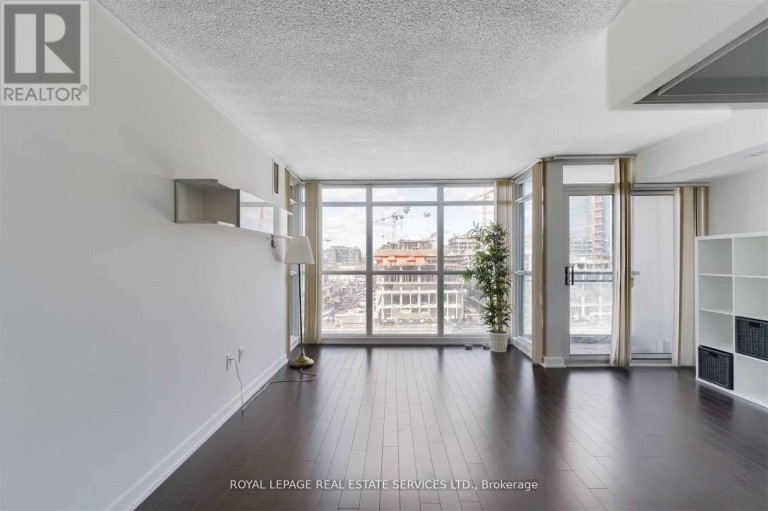 1105 - 25 CAPREOL COURT, Toronto (Waterfront Communities), Ontario, M5V3Z7