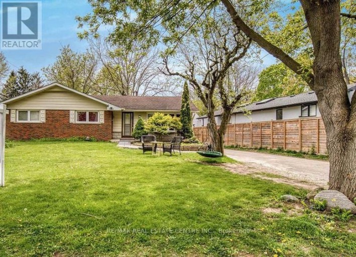 314 STRATHCONA DRIVE, Burlington (Shoreacres), Ontario, L7L2E1