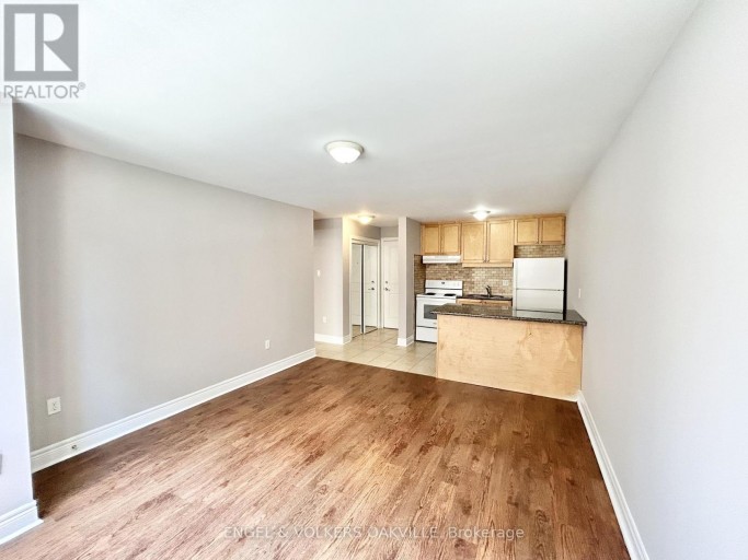 14 - 100 TWENTY FIFTH STREET, Toronto (Long Branch), Ontario, M8V3P9