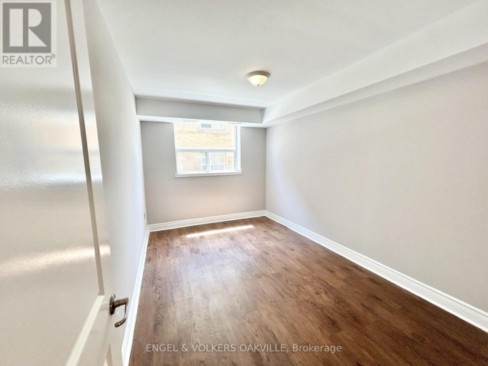 14 - 100 TWENTY FIFTH STREET, Toronto (Long Branch), Ontario, M8V3P9