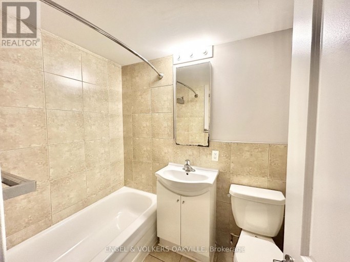 14 - 100 TWENTY FIFTH STREET, Toronto (Long Branch), Ontario, M8V3P9