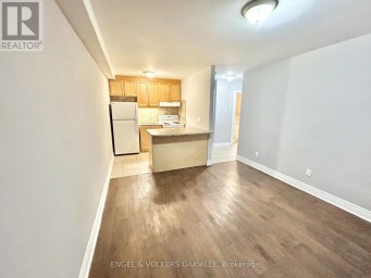 31 - 90 TWENTY FIFTH STREET Toronto (Long Branch) Ontario photo 3