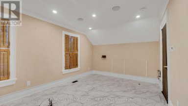 140 TRAFALGAR ROAD Oakville (OO Old Oakville) Ontario photo 24