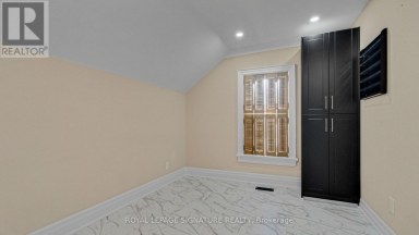 140 TRAFALGAR ROAD Oakville (OO Old Oakville) Ontario photo 25