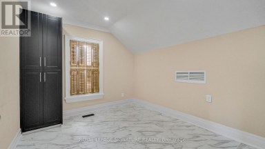 140 TRAFALGAR ROAD Oakville (OO Old Oakville) Ontario photo 27